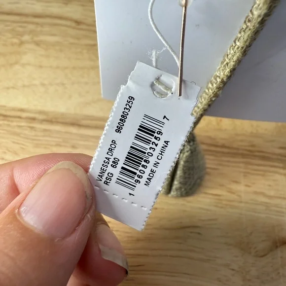 Kendra Scott Vanessa Drop Earrings, featuring dichroic glass - Picture 6 of 10